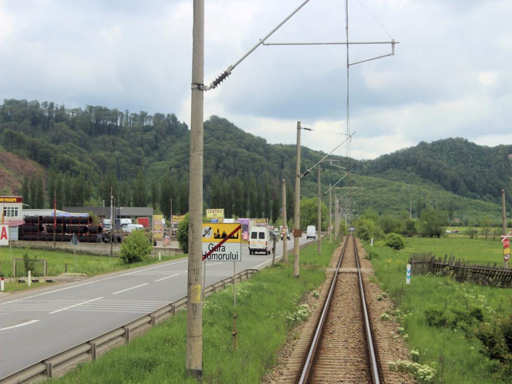 Bahnfahrt von Suceava nach Pojorâta - eine Fahrt mit der rumänischen Bahn im Jahr 2015