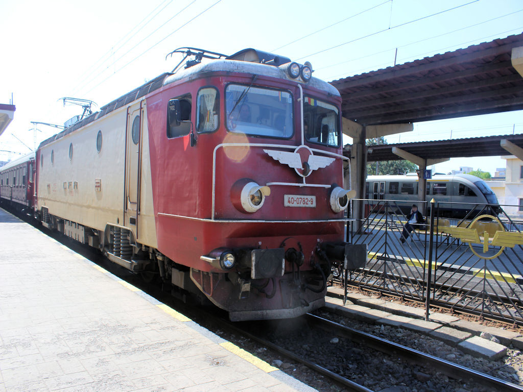 Der Bahnhof Iasi - Mit der Bahn durch Rumänien - ein erholsamer Urlaub in Rumänien.