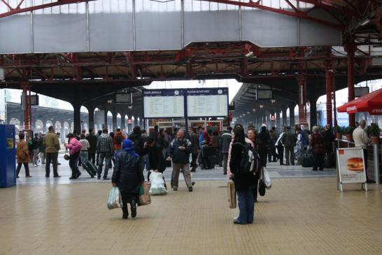 Mit der Bahn durch Rumänien: Gara de Nord in Bukarest