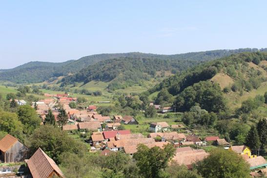 Blick von der Kirchenburg auf Malancrav (Malmkrog)