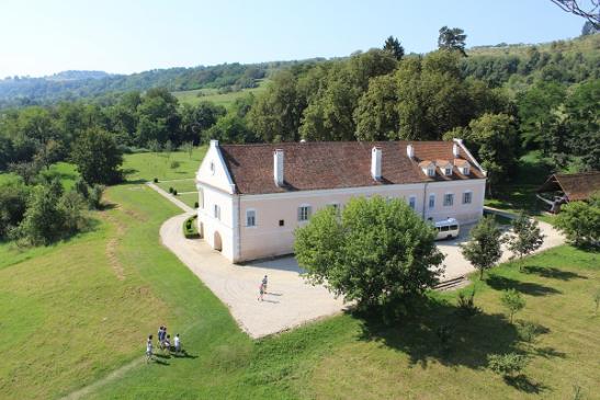 Blick auf das Gutshaus von Malancrav (Malmkrog)