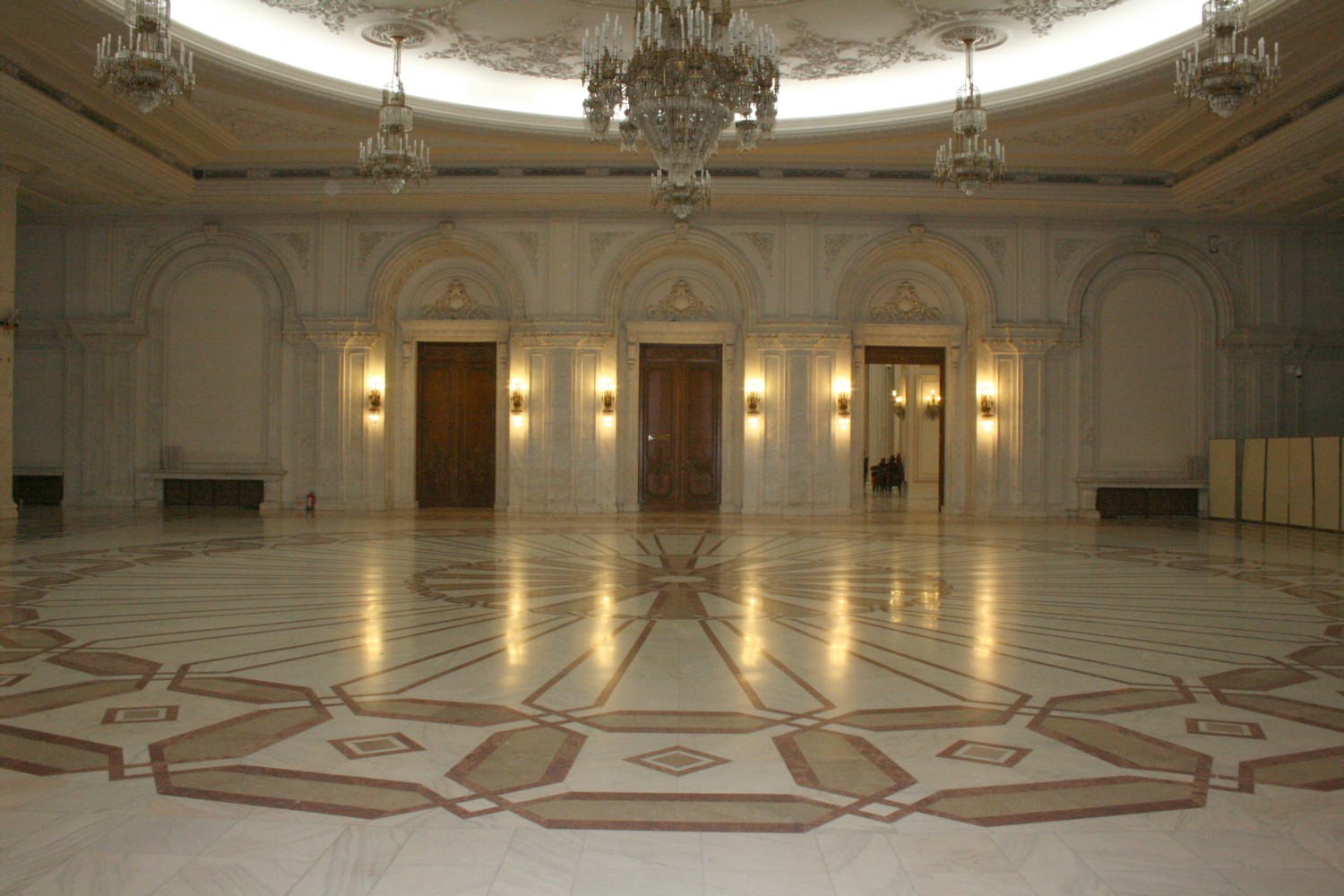 Im Parlamentspalast in Bukarest