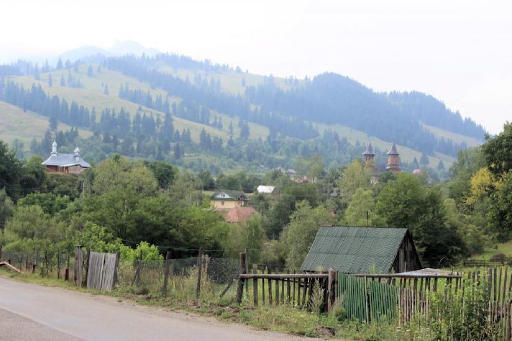 Ceahlau am Stausee Izvorul Muntelui