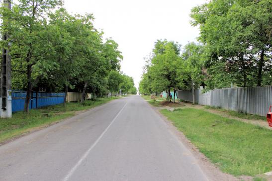Auf der Hauptstraße in Cuca