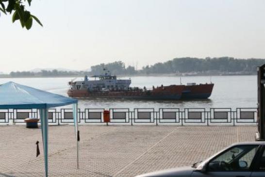 Urlaub in Rumänien: Fähre bei Galati