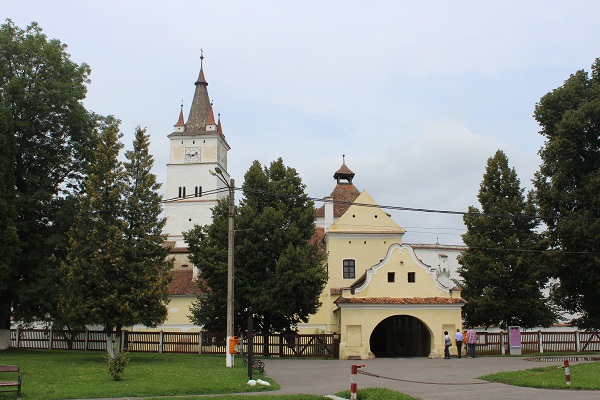 Die Kirchenburg in Harman (Honigberg) bei Brasov (Kronstadt)