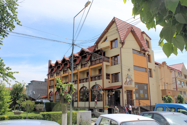 Hotels in Horezu