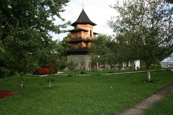 Vorschlag für eine Wanderung vom Kloster Agapia zum Kloster Alt-Agapia!