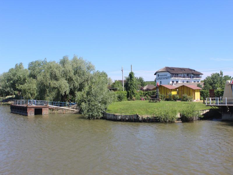 Blick auf die Anlegestelle in Baltenii de Jos