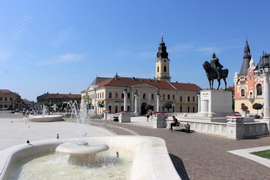 Im Zentrum von Oradea (Großwardein) - Piata Unirii