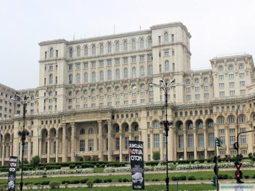 Der Parlamentspalast in der Hauptstadt von Rumänien