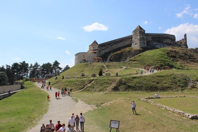 Râșnov (Rosenau): Die Rosenauer Burg - die größte Festungsanlage  in Südtranssylvanien