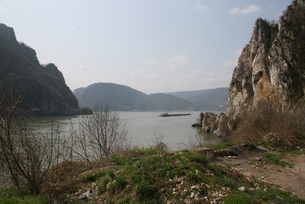 Donau bei Dubova - Grenzgebiet zwischen Serbien und Rumänien