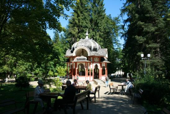 Urlaub in Rumänien: Im Kurpark von Vatra Dornei