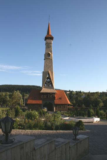 Urlaub in Rumänien:  Kloster Acoperamantul Maicii Domnului bei  Vatra Dornei